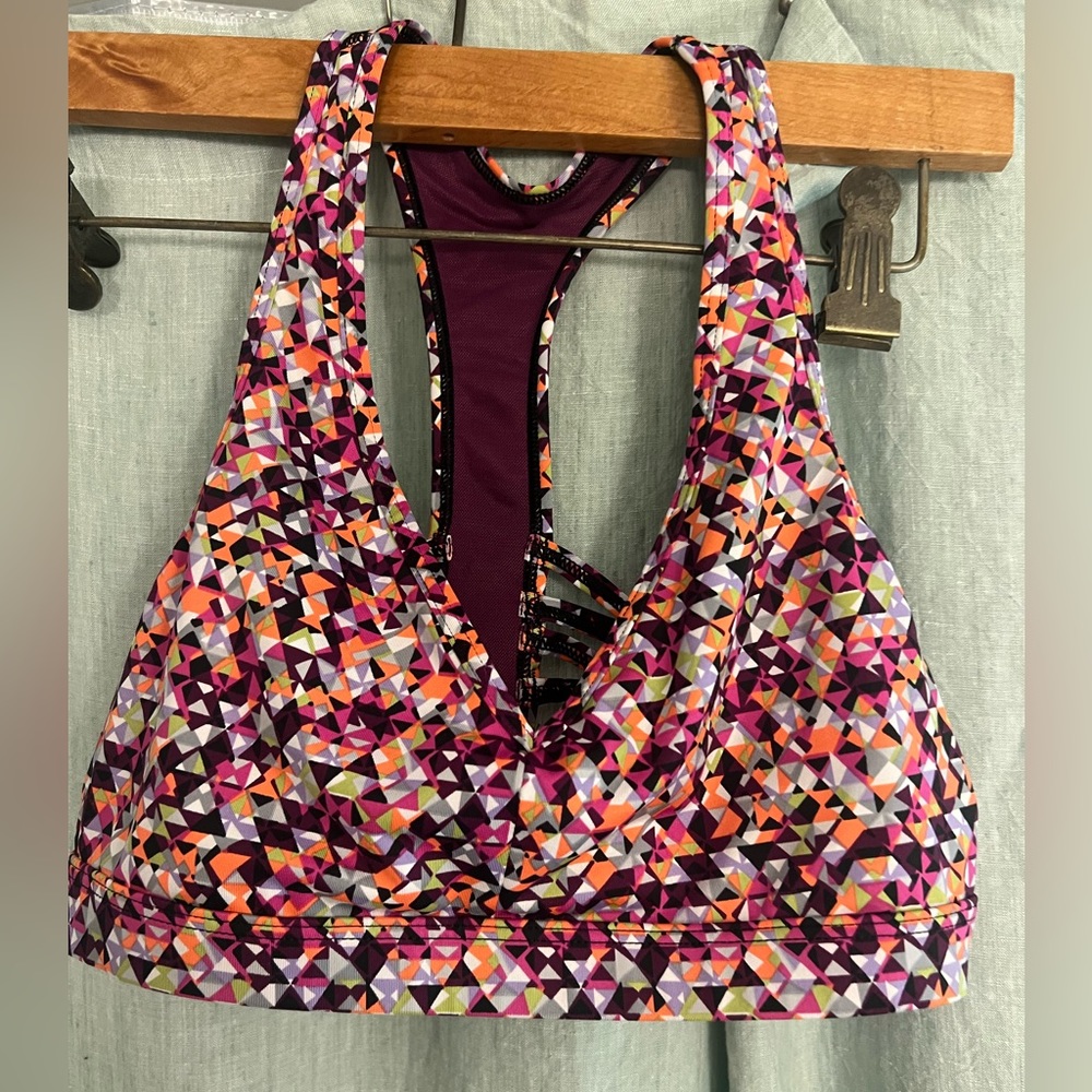 Stretchy Sports Bra (multi colored, size medium)